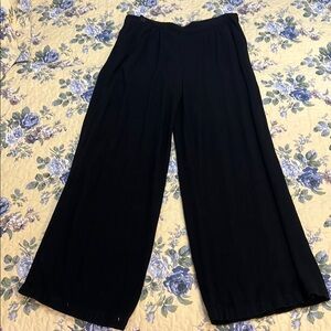 Chic Black Wide-Leg Pants
